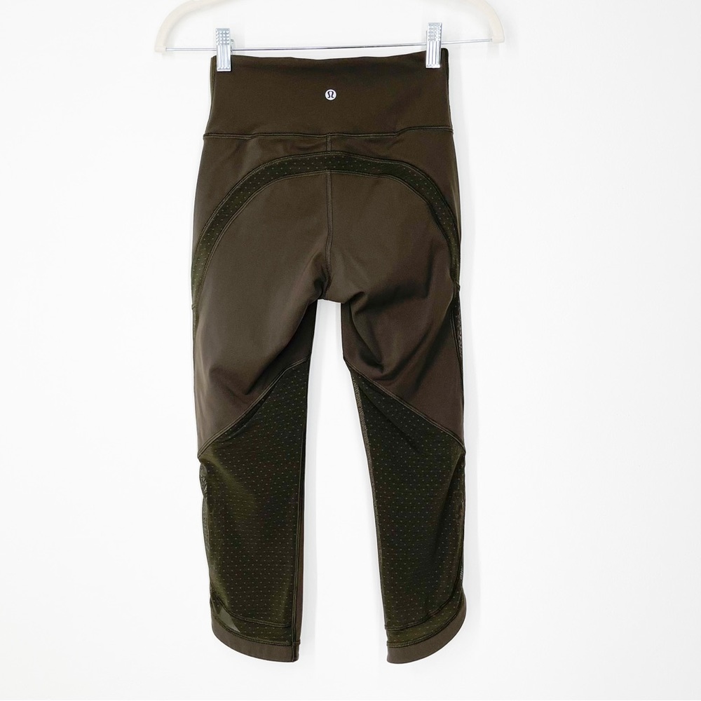 Lululemon Athletica Revitalize Crop Legging Olive Green Women’s Size 4